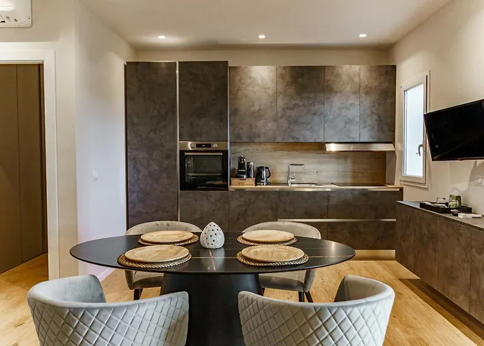 Mc Luxury With Free Parking In Poggiofranco Apartmán *