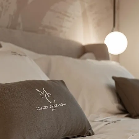 Mc Luxury With Free Parking In Poggiofranco شقة